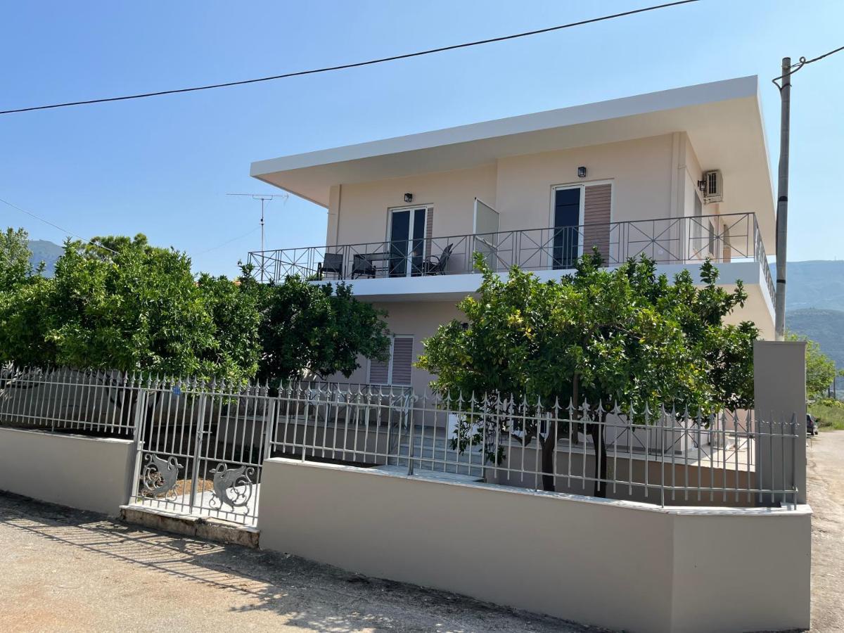 Koulouras Holiday Apartments Nikolaíika Exterior photo